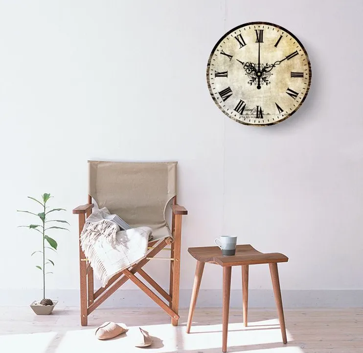 Modern Roman Numeral Decorative Clock